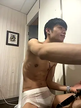 mumuowl online show from November 2, 2025, 4:34 pm