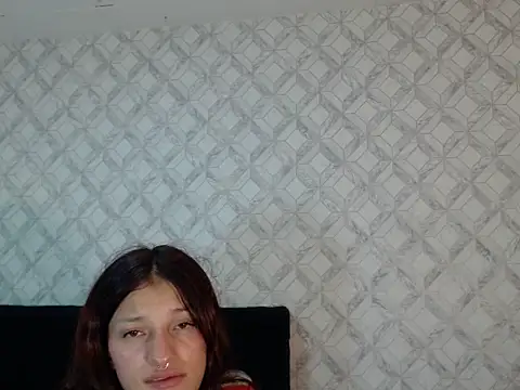 Snapshot of Emma-Wilson chatting on February 15, 2026, 5:08 am Emma-Wilson online show from February 15, 2026, 5:08 am