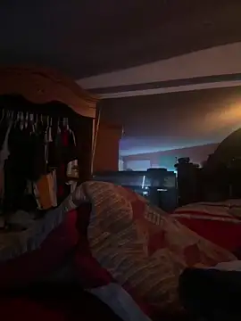 bigdickgio6923 online show from February 14, 2026, 7:14 pm