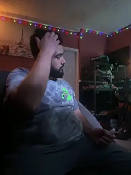 bigdickgio6923 online show from November 2, 2025, 6:40 am