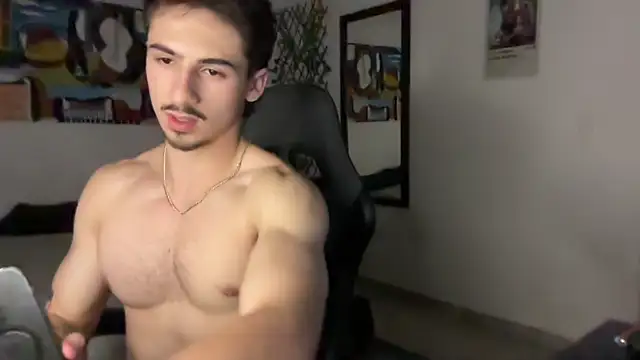 Snapshot of David_Brown18 chatting on November 5, 2025, 2:36 am David Brown18 online show from November 5, 2025, 2:36 am