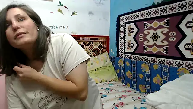 Snapshot of AdelineBlueEyes chatting on October 10, 2025, 10:38 am AdelineBlueEyes online show from October 10, 2025, 10:38 am