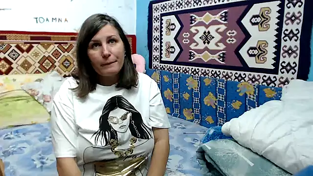 Snapshot of AdelineBlueEyes chatting on October 4, 2025, 11:34 am AdelineBlueEyes online show from October 4, 2025, 11:34 am