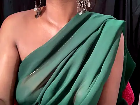 Snapshot of Sexy_trisha__7 chatting on October 12, 2025, 9:49 pm Sexy trisha 7 online show from October 12, 2025, 9:49 pm