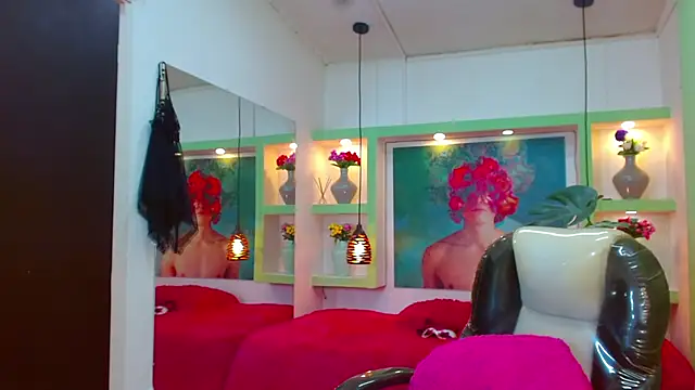 lorenapinto online show from November 25, 2025, 2:34 am