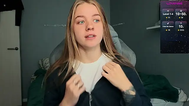 candy maggie online show from October 1, 2025, 8:41 am