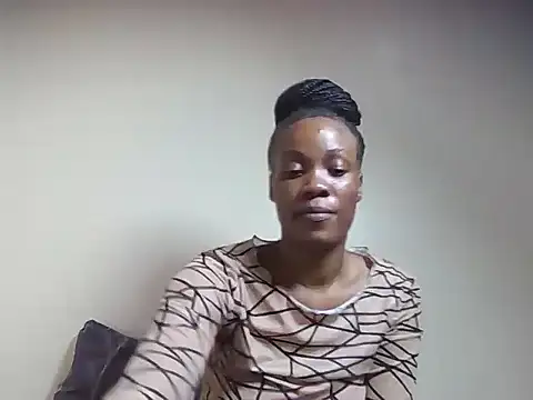 Snapshot of Creamy_candy17 chatting on September 30, 2025, 10:49 pm Creamy candy17 online show from September 30, 2025, 10:49 pm