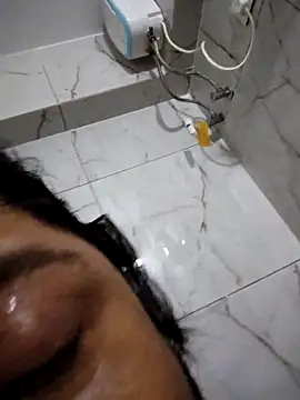 julywwrt online show from April 20, 2026, 4:41 pm