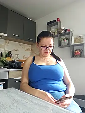 KristenVega online show from March 30, 2026, 10:06 am