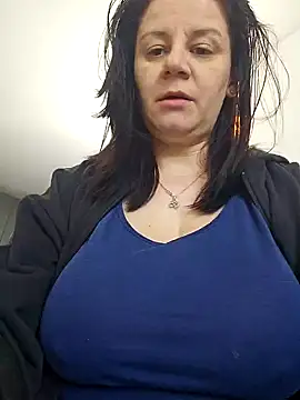 Snapshot of KristenVega chatting on February 20, 2025, 9:22 am KristenVega online show from February 20, 2025, 9:22 am