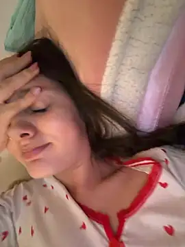 Snapshot of EmilyS__ chatting on July 20, 2026, 9:05 am EmilyS online show from July 20, 2026, 9:05 am