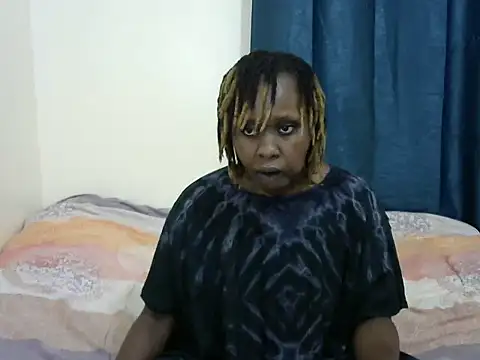 Kariselle- online show from October 12, 2025, 4:19 pm