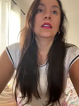 emely sexx20 online show from May 31, 2026, 2:34 pm