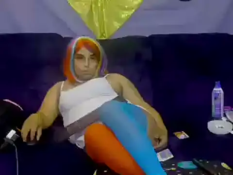 Snapshot of indica310 chatting on January 13, 2025, 2:53 pm indica310 online show from January 13, 2025, 2:53 pm