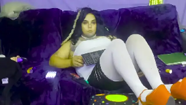 Snapshot of indica310 chatting on March 8, 2025, 2:23 am indica310 online show from March 8, 2025, 2:23 am