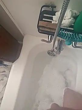 Snapshot of jrsexy83 chatting on March 6, 2025, 4:19 am jrsexy83 online show from March 6, 2025, 4:19 am