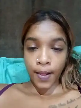Indianqueen03 online show from February 21, 2025, 9:43 pm