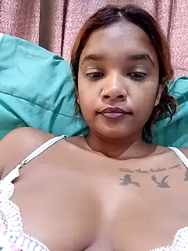 Indianqueen03 online show from February 11, 2025, 12:15 pm