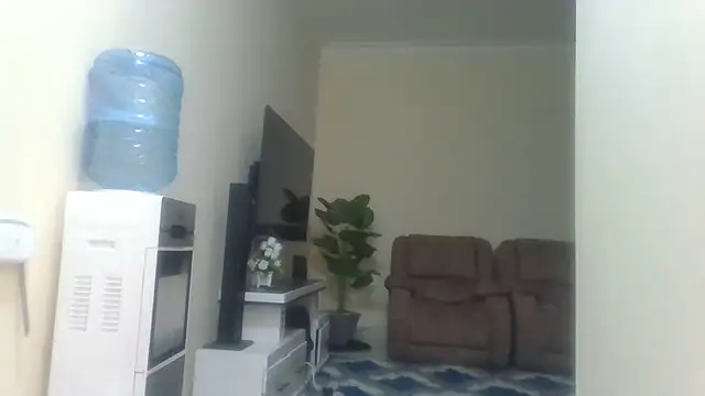 Snapshot of Fine_assie chatting on February 26, 2025, 2:59 pm Fine assie online show from February 26, 2025, 2:59 pm