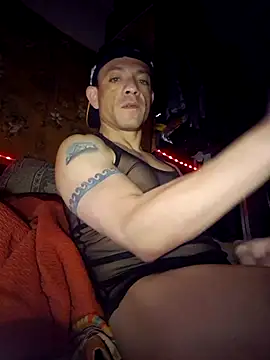 Snapshot of Tony_Torrente chatting on December 21, 2024, 9:33 am Tony Torrente online show from December 21, 2024, 9:33 am