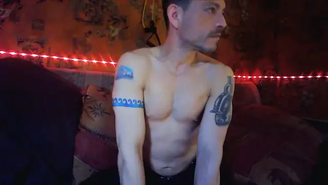 Snapshot of Tony_Torrente chatting on January 24, 2025, 5:10 am Tony Torrente online show from January 24, 2025, 5:10 am