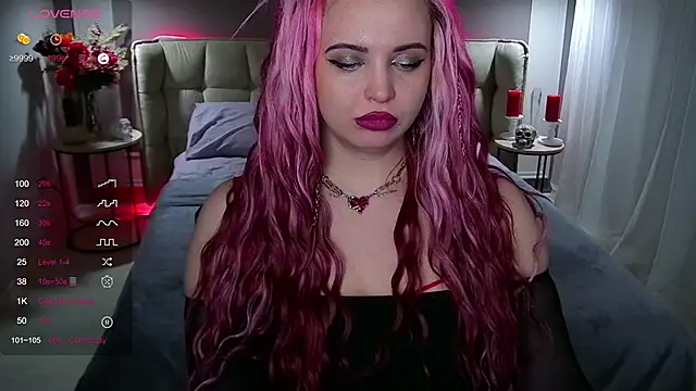 Miss Maya Mils online show from February 13, 2025, 4:11 am