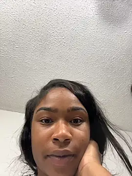 Snapshot of skylarrylee chatting on November 3, 2025, 7:46 am skylarrylee online show from November 3, 2025, 7:46 am