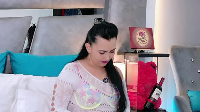 Snapshot of Evangeline_Taylorr chatting on February 27, 2026, 7:24 pm Evangeline Taylorr online show from February 27, 2026, 7:24 pm