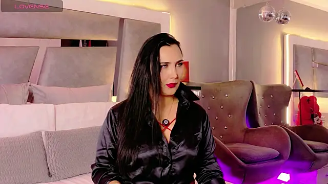 Snapshot of Evangeline_Taylorr chatting on November 27, 2025, 8:42 pm Evangeline Taylorr online show from November 27, 2025, 8:42 pm