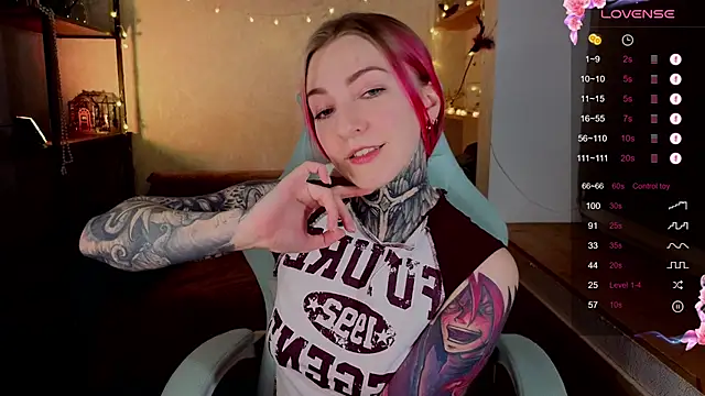 Roxy      online show from January 16, 2026, 8:13 pm