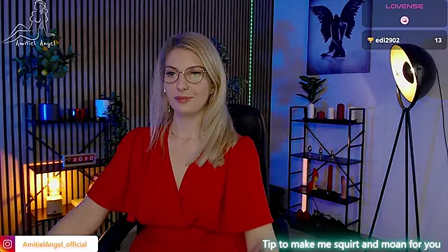 Amitiel Angel online show from February 5, 2025, 8:14 pm
