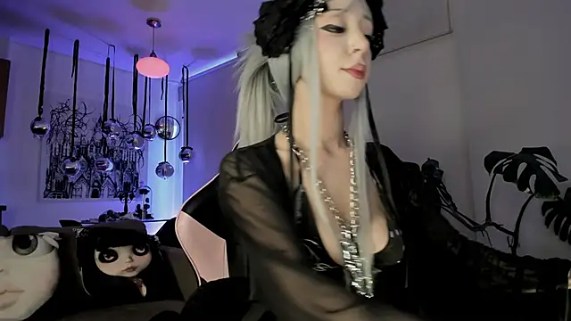 annie gh online show from June 20, 2026, 9:42 pm