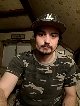 JustTylerr online show from March 9, 2026, 10:30 am