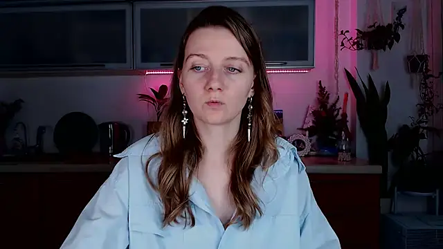 Snapshot of Elly_Helly chatting on January 11, 2025, 9:04 pm Elly Helly online show from January 11, 2025, 9:04 pm