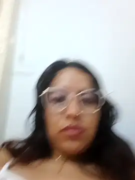 MadelaineJones online show from April 3, 2026, 12:17 am