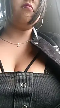Snapshot of Cristal__04 chatting on February 12, 2025, 7:02 pm Cristal 04 online show from February 12, 2025, 7:02 pm