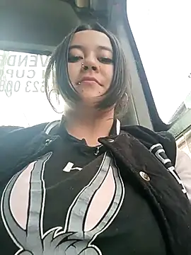 Snapshot of Cristal__04 chatting on February 28, 2025, 8:18 pm Cristal 04 online show from February 28, 2025, 8:18 pm