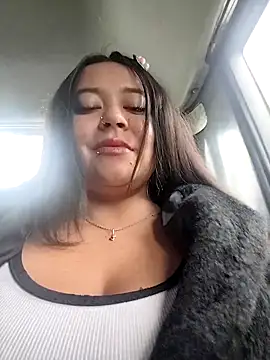 Cristal  04 online show from December 21, 2025, 3:47 pm