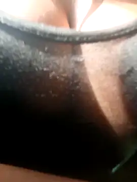 Snapshot of Cristal__04 chatting on October 25, 2025, 7:58 pm Cristal 04 online show from October 25, 2025, 7:58 pm