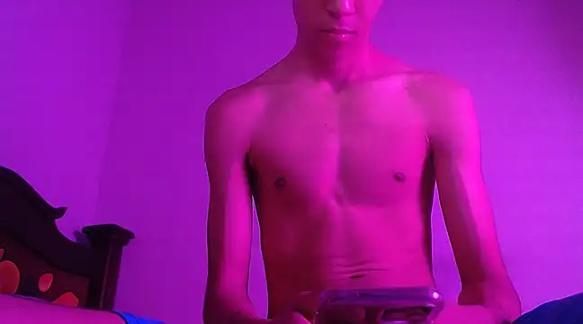 isaaclatino online show from January 9, 2025, 4:41 am