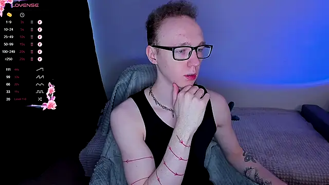 Alex silents online show from October 3, 2025, 9:44 am