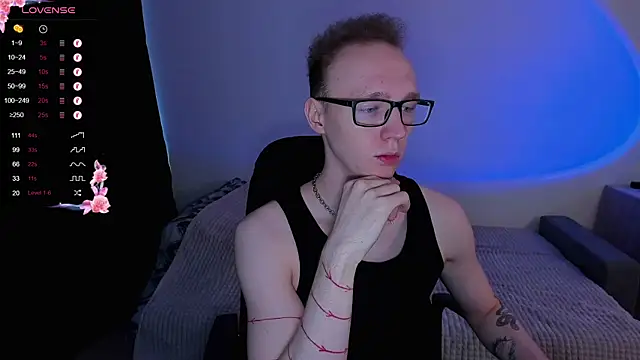 Alex silents online show from September 26, 2025, 11:50 am