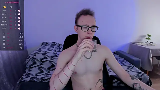 Alex silents online show from February 14, 2025, 10:38 am