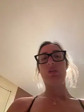 casalinga88 online show from September 8, 2025, 6:51 pm