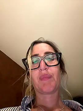 Snapshot of casalinga88 chatting on September 19, 2025, 9:41 pm casalinga88 online show from September 19, 2025, 9:41 pm