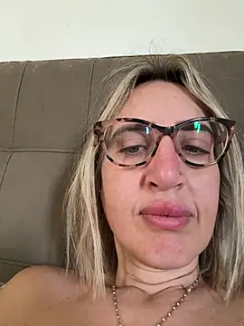 casalinga88 online show from March 8, 2025, 8:22 am