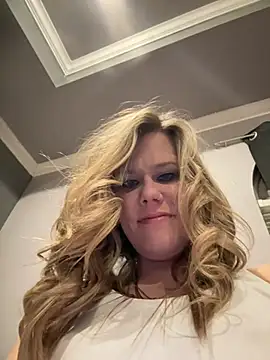 Snapshot of SashaBaby69 chatting on January 25, 2025, 12:27 am SashaBaby69 online show from January 25, 2025, 12:27 am