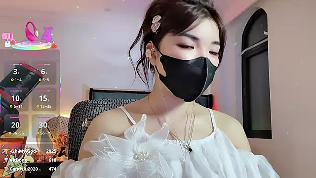 Snapshot of Berrysweet_68 chatting on October 2, 2025, 10:13 pm Berrysweet 68 online show from October 2, 2025, 10:13 pm