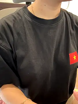 Snapshot of Berrysweet_68 chatting on September 27, 2025, 7:03 am Berrysweet 68 online show from September 27, 2025, 7:03 am