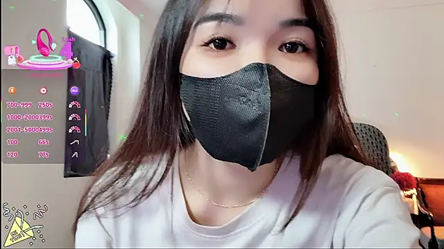 Snapshot of Berrysweet_68 chatting on October 14, 2025, 6:14 am Berrysweet 68 online show from October 14, 2025, 6:14 am